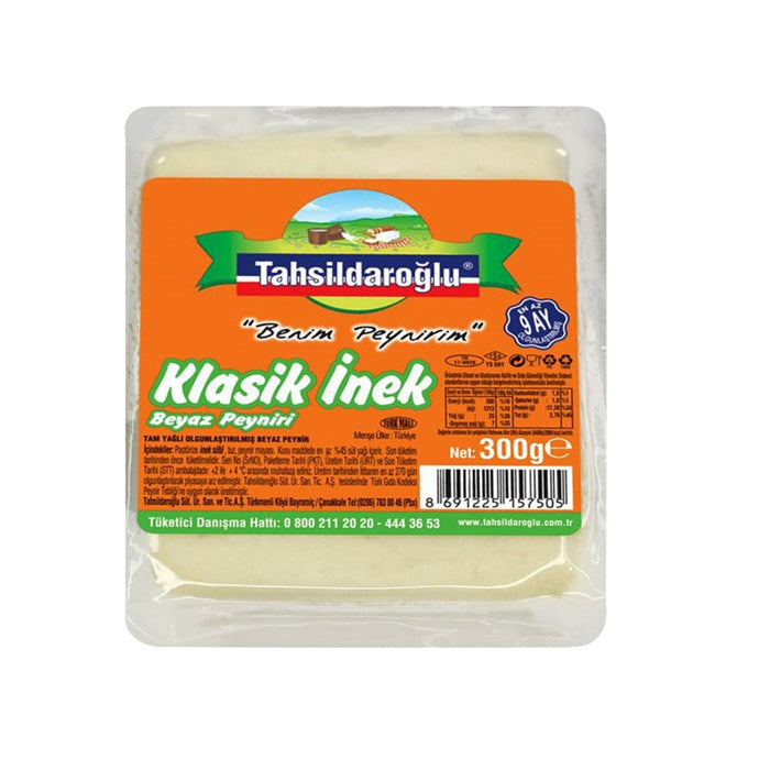 Tahsildaroğlu Olgunlaştırılmış Klasik İnek Beyaz Peyniri is a traditional Turkish-style white cheese made from pasteurized cow’s milk and carefully aged for a rich, balanced flavor.