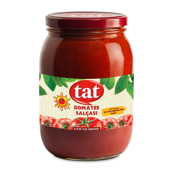 Tat Tomato Paste is a kitchen essential made from carefully selected, sun-ripened tomatoes grown in Türkiye.
