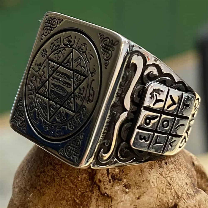Rooted in centuries of Anatolian tradition, this Turkish Sterling Silver Ring with Seal of Solomon carries one of the most recognized sacred motifs in Islamic art.